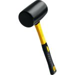 Резиновая черная киянка с фибергласовой ручкой 680г STAYER PROFESSIONAL 2054-75 (артикул 15595624) – фото 1