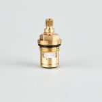Керамическая кран-букса IDDIS 180° 20 зубцов G 1/2" M24 h=46 мм 998CR461SM (артикул 21979108) – фото 1