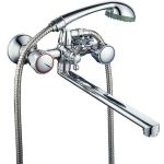 Смеситель для ванны ROEGEN 1/2"" м/к, плоский излив RP120B (артикул 16198402) – фото 1