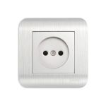 Розетка LUXAR Deco с/у без з/к серебро с рифленой рамкой, 250В 16А 4606400620273 (артикул 16139644) – фото 1
