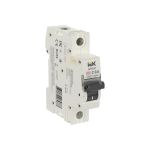 Автоматический выключатель IEK ARMAT M06N 1P D 16А AR-M06N-1-D016 (артикул 20720667) – фото 1