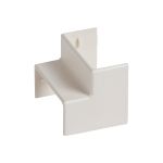 Внутренний угол Legrand Metra 40 х 16 мм 638151 (артикул 16122346) – фото 1