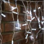 Светодиодная гирлянда NEON-NIGHT Бахрома с эффектом мерцания 4.8х0.6м 176 LED 255-165 (артикул 15996645) – фото 1