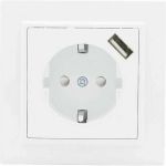 1-местная розетка EKF СП с/з Минск 16А белая с защитными шторками с USB 1А SQERR16-028-100-USB (артикул 16059152) – фото 1
