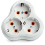 Сетевой 3-местный разветвитель STEKKER с заземлением adp16-23-21, 250v, 16a, abs пластик, белый, 49165 (артикул 27209946) – фото 1