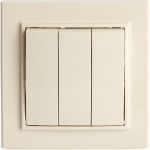 3-клавишный выключатель STEKKER psw10-9007-02, 250в, 10а, серия эрна, слоновая кость, 39923 (артикул 23729001) – фото 1
