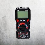 Многофункциональный цифровой мультиметр DELI DL334303 102978 (артикул 24663789) – фото 1