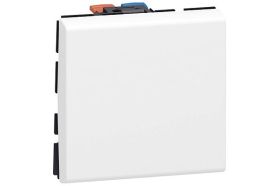 Выключатель Legrand Mosaic 10АХ 2 модуля 77010 (артикул 16540931) – фото 1