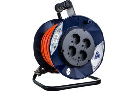 Удлинитель Партнер-Электро PowerLine 4 гн. б/з ПВС 2х0,75 10A 30м UK101B-430DB (артикул 15908713) – фото 1