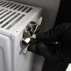 Многофункциональный ключ для электрошкафов Optimus OPT-ECK01 (артикул 25986989) – фото 11