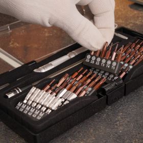 Отвертка с битами для точных работ KRANZ сталь S2, 62 предмета KR-12-4774 (артикул 19699858) – фото 3
