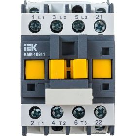 Контактор IEK КМИ-10911 9А 220В ИЭК KKM11-009-230-01 (артикул 15165543) – фото 1