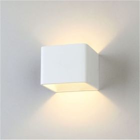 Настенный светодиодный светильник Elektrostandard MRL LED 1060 / Corudo LED белый a040452 (артикул 15902521) – фото 1