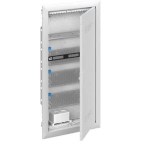 Мультимедийный шкаф с дверью ABB uk640mv с вентиляционными отверстиями и din-рейкой (4 ряда) 2CPX031392R9999 (артикул 24675933) – фото 1