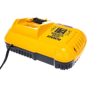 Универсальное зарядное устройство (18-54 В) DEWALT DCB118 (артикул 15637094) – фото 6