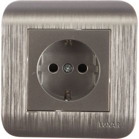 Розетка LUXAR Deco с/у с з/к серебро с рифленой рамкой, 250В 16А 4606400620310 (артикул 16139537) – фото 1