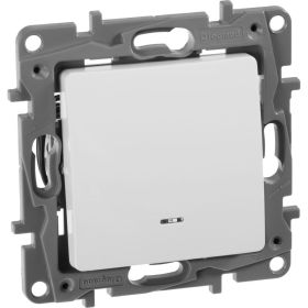 1-клавишный переключатель с подсветкой Legrand ETIKA белый 672215 (артикул 16015173) – фото 1