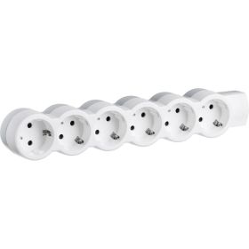 Удлинитель Legrand 6X2К+З без кабеля 695019 (артикул 16015296) – фото 1