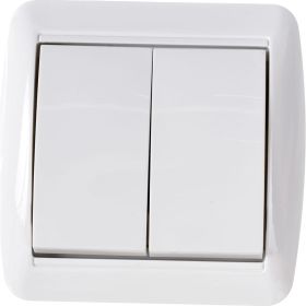 2-клавишный выключатель TDM открытой установки IP44 10А белый "Селигер" SQ1818-0002 (артикул 16533945) – фото 1
