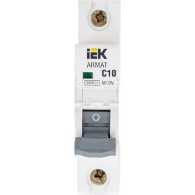 Автоматический выключатель IEK ARMAT M10N 1P C 10А AR-M10N-1-C010 (артикул 20719941) – фото 1