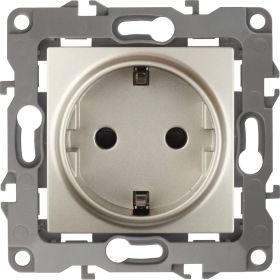 Розетка ЭРА 12-2102-04 2P+E Schuko со шторками, 16A-250В, IP20, шампань Б0014690 (артикул 15840941) – фото 1