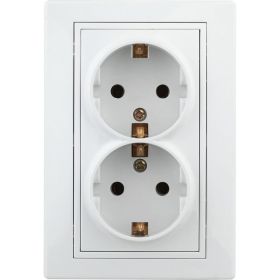 Розетка Intro 1Э20501 2х2PE Schuko, 16А, 250В, СУ, б.л., Plano, белый Б0038830 (артикул 16069655) – фото 1
