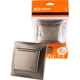 Розетка TDM 2П+З 16А 250В IP44 с крышкой бронза Лама SQ1815-0726 (артикул 20826999) – фото 1