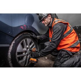Бесщеточный аккумуляторный ударный гайковерт BSS18S12BL-0 AEG 4935472279 (артикул 16313062) – фото 11