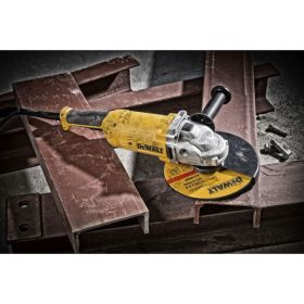 Угловая шлифмашина DeWALT DWE 490 (артикул 15534562) – фото 5
