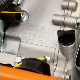 Инверторный бензиновый генератор Daewoo GDA 5600i (артикул 15831561) – фото 5