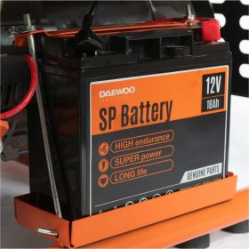 Бензиновый генератор с функцией Dual Power Daewoo GDA 7500DPE-3 (артикул 15592541) – фото 6