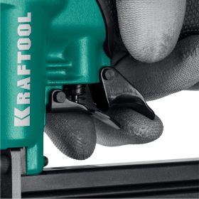 Пневматический нейлер-степлер KRAFTOOL скобы тип 55 (16-30 мм) / 300 (10-50 мм) 31962 (артикул 21695488) – фото 6