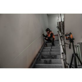 Лазерный нивелир AEG CLG330-K 4935472255 (артикул 16480325) – фото 18
