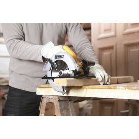 Дисковая пила DEWALT DWE 560 K (артикул 15260865) – фото 14